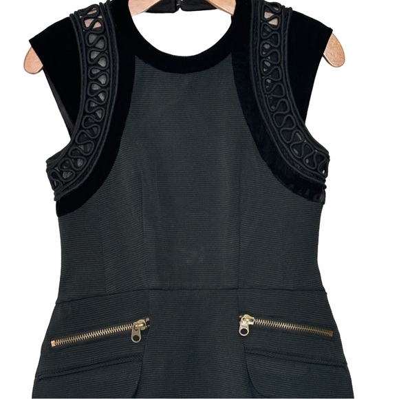 NANETTE LEPORE Velvet Trim Wild Party Dress Style 269-4355 Black Size 4 - Picture 4 of 13